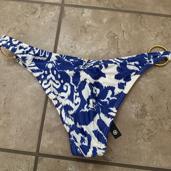 NWT BLUE AND WHITE BIKINI BOTTOMS - Picture 2 of 2